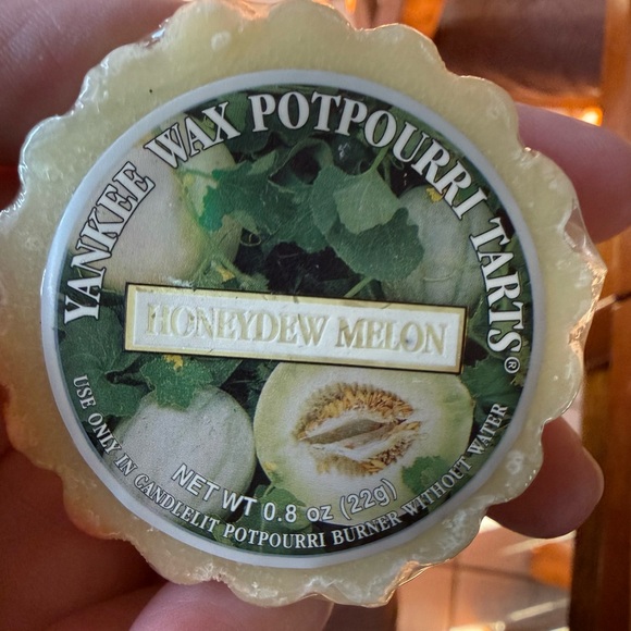 Lot Of 9 Vintage And Rare Retired Scents Yankee candle Wax Tarts - Picture 3 of 10